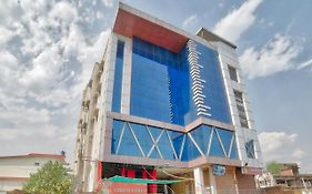 Hotel Risha Chandrapur 3*