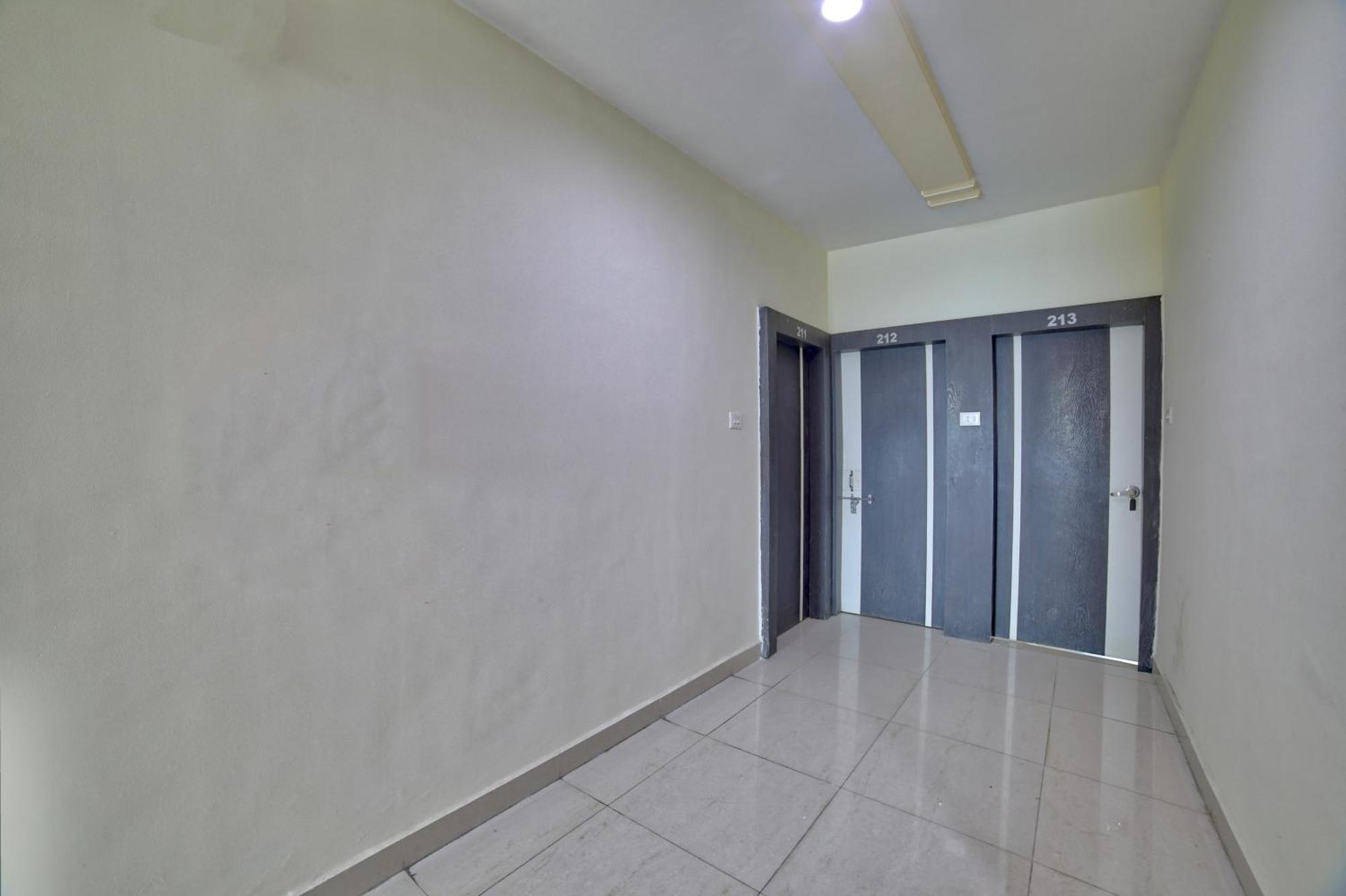 Oyo 35538 Hotel Risha Chandrapur Exterior photo