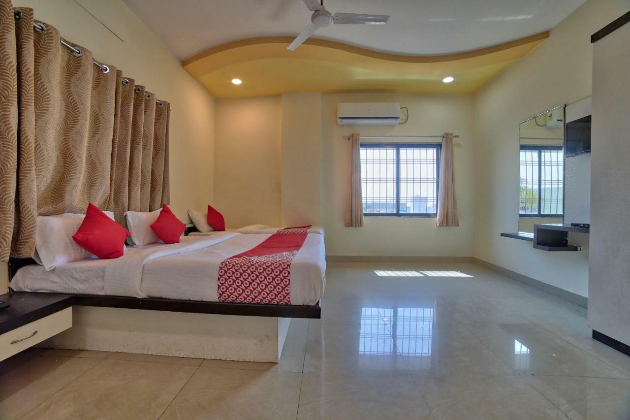 Oyo 35538 Hotel Risha Chandrapur Exterior photo