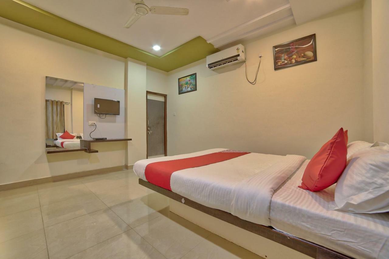 Oyo 35538 Hotel Risha Chandrapur Exterior photo